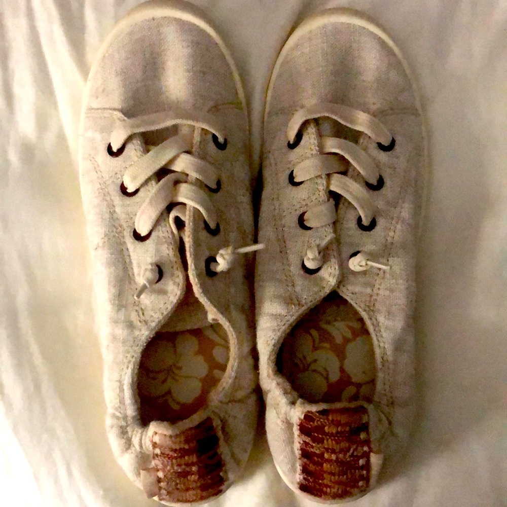 Roxy Canvas Sneaker